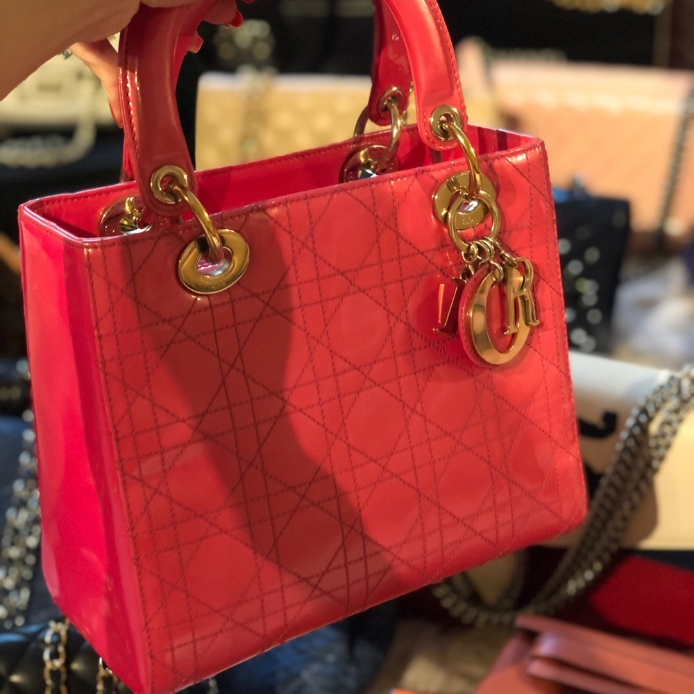 Hermès,Chanel, Gucci,Louis Vuitton,YSL Bags - Picture 6 of 8